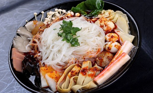 聚缘桥过桥米线