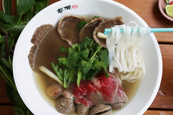 蔡澜越南粉加盟门店