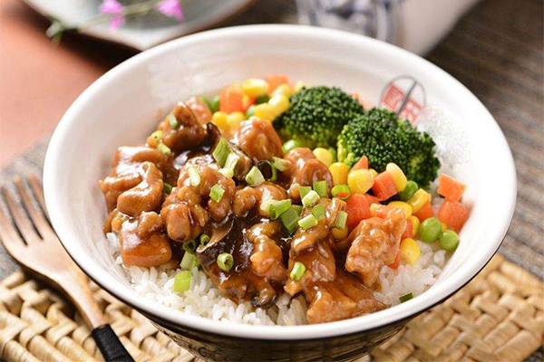 饭饭在哪快餐
