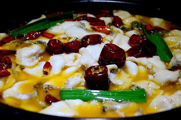 渝小渔酸菜鱼加盟费