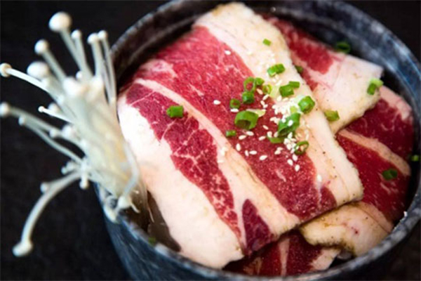 凯哥一头牛烤肉加盟费