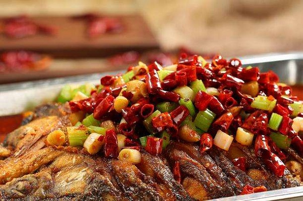 辣上瘾烤鱼加盟店