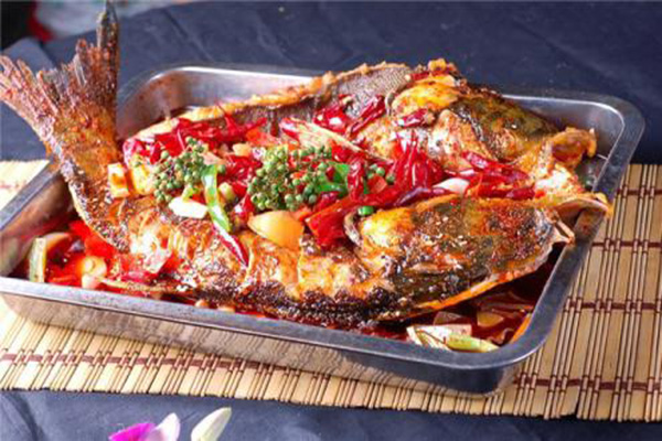 烤喀古道烤鱼加盟费