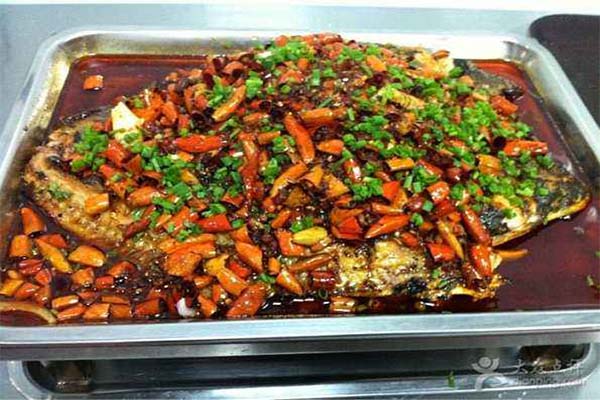江城烤鱼加盟费