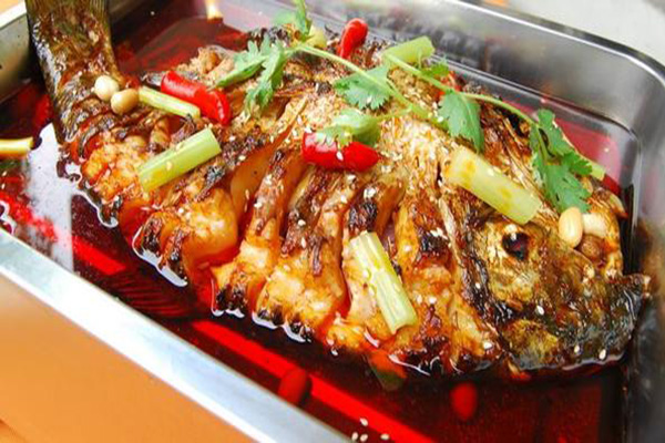 七度香源烤鱼加盟门店