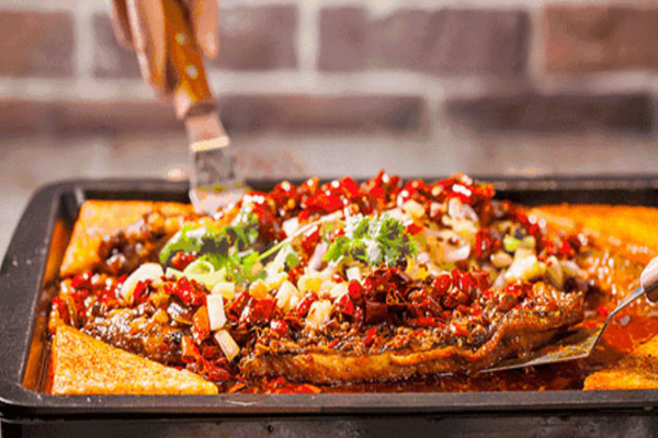 山后烤鱼加盟门店