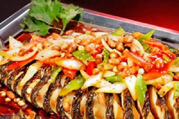 鼎鱼创意烤鱼加盟店