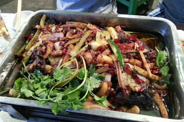 周记留一手烤鱼加盟门店