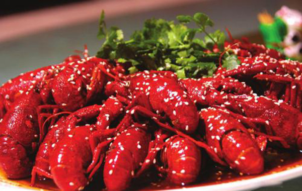 聚龙记麻辣小龙虾加盟费