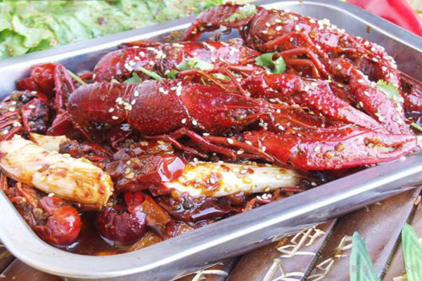 鲜香苑麻辣小龙虾加盟费