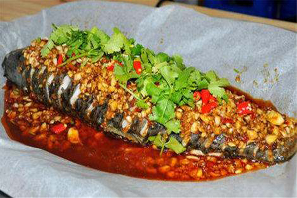 梁氏纸上烤鱼加盟费