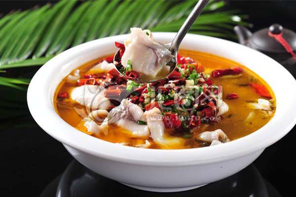 嘟嘟红唇酸菜鱼加盟费