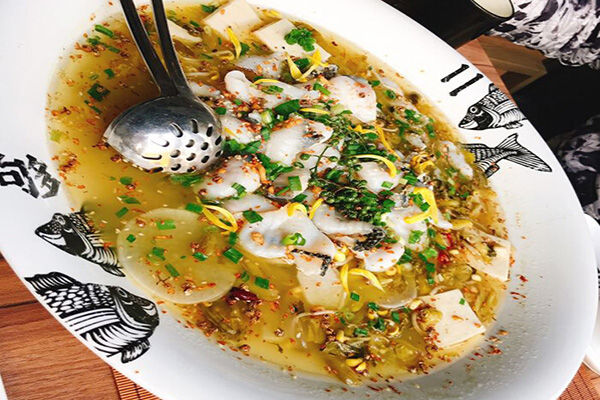 够二酸菜鱼加盟费