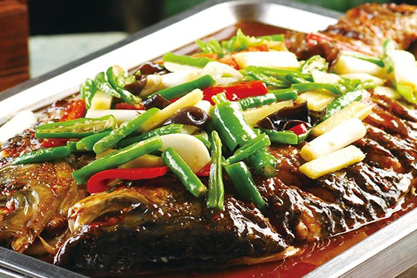 爱运动豆花烤鱼加盟费