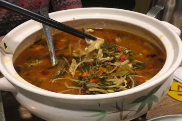 姐馋了金汤酸菜鱼加盟门店