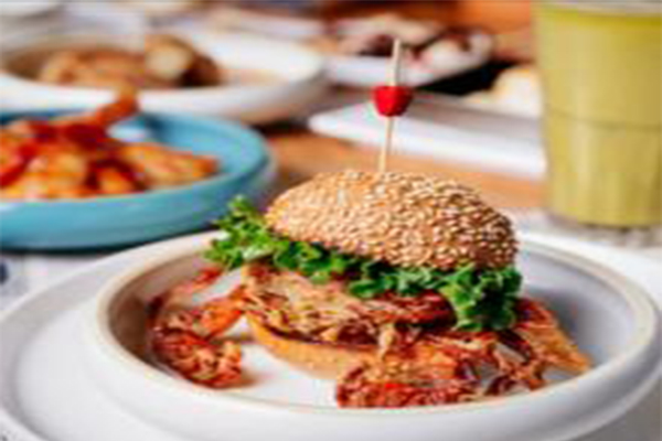 蟹老板炸鸡汉堡加盟门店