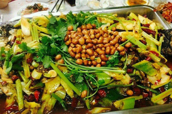 柯桥光头烤鱼加盟门店