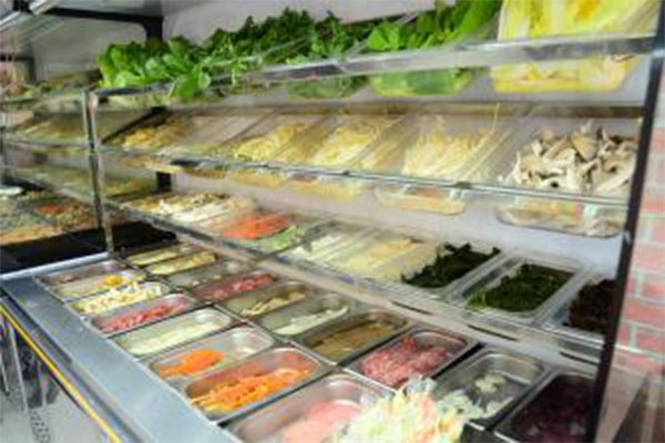 小团子麻辣烫加盟门店