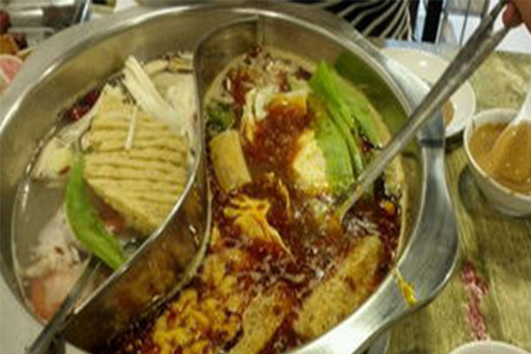 小红帽麻辣烫加盟