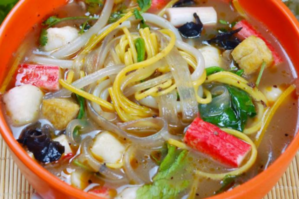 口口香麻辣烫加盟