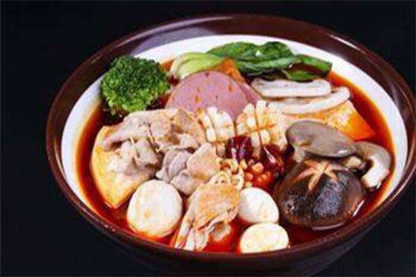 辣伯轩麻辣烫加盟费