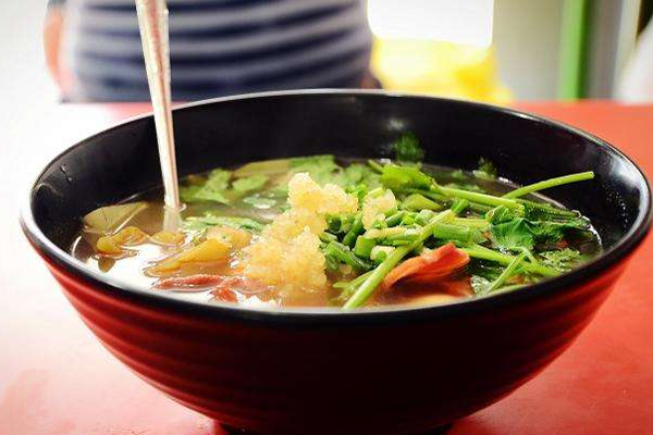 王千碗麻辣烫加盟门店