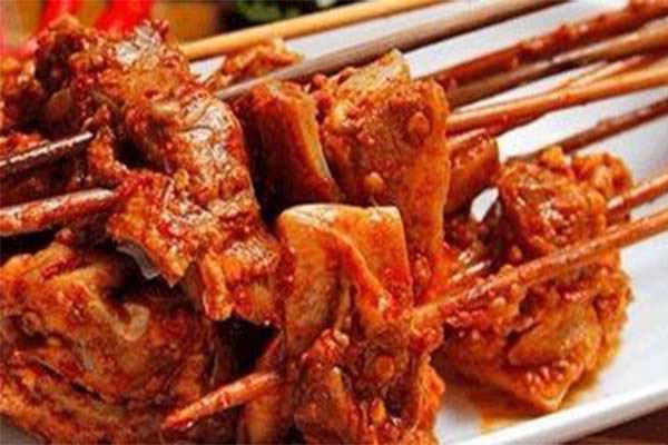 赖亿扣小郡肝串串香加盟费