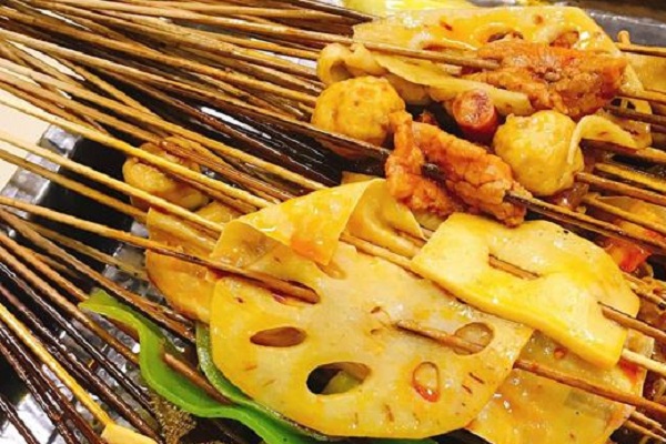 猫四爷串串香加盟店