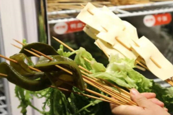 半个椒串串火锅加盟费