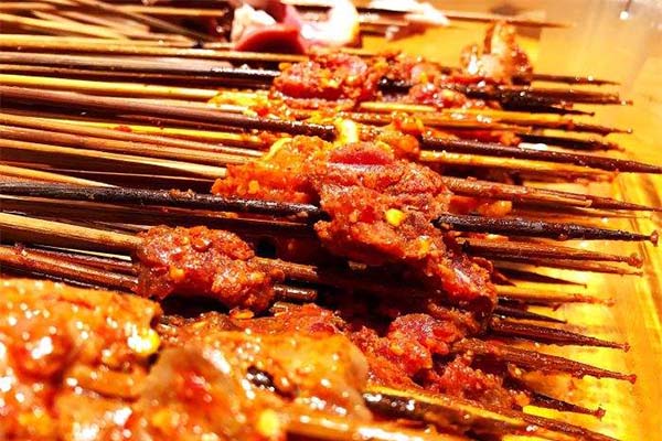 幺幺林串串香加盟费