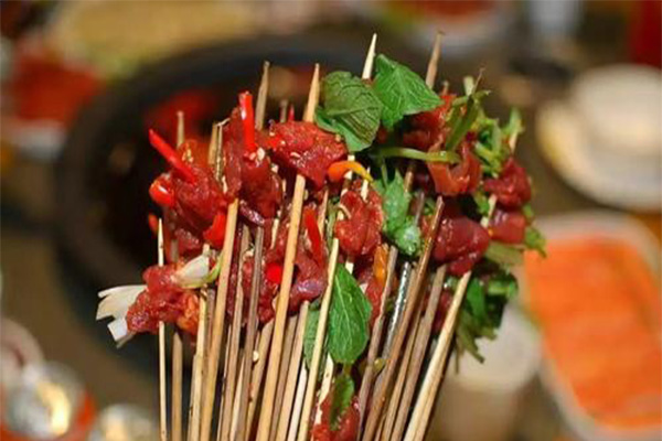 光头自助串串加盟