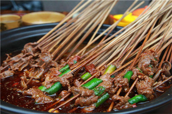 奇味轩串串香加盟费