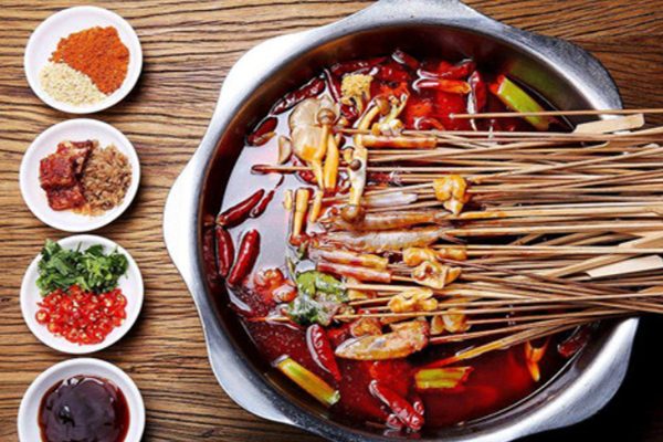 阳少爷成都串串香加盟门店