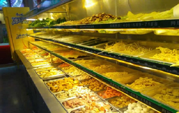 丁哥丁嫂麻辣烫加盟门店