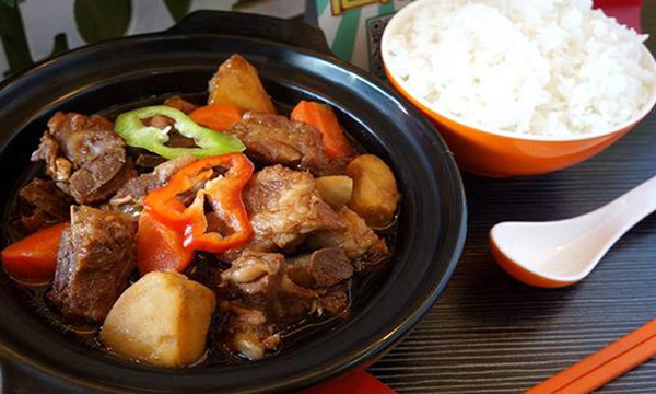 不二黄焖鸡米饭加盟费