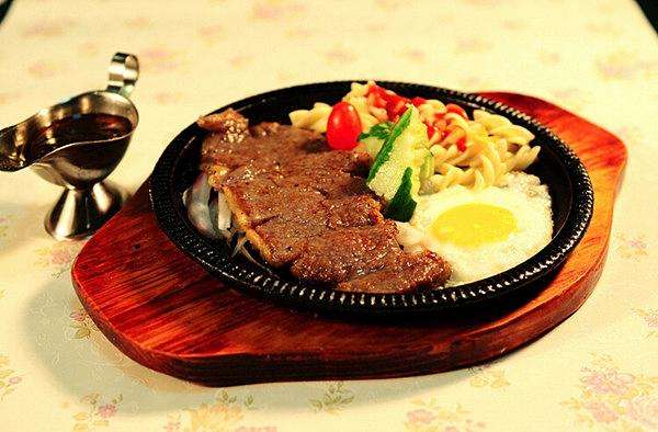 澳格芬牛排加盟店