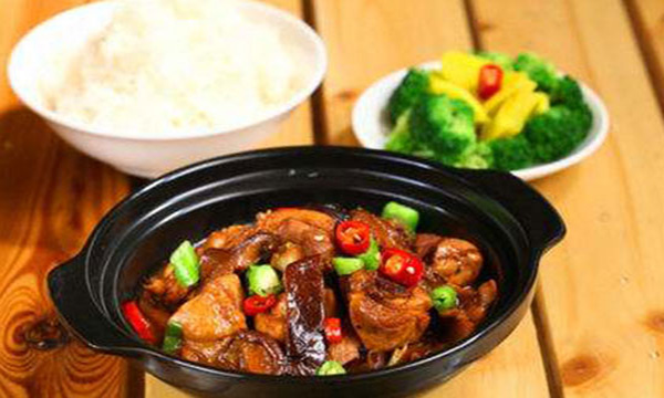 戚继黄焖鸡米饭加盟费