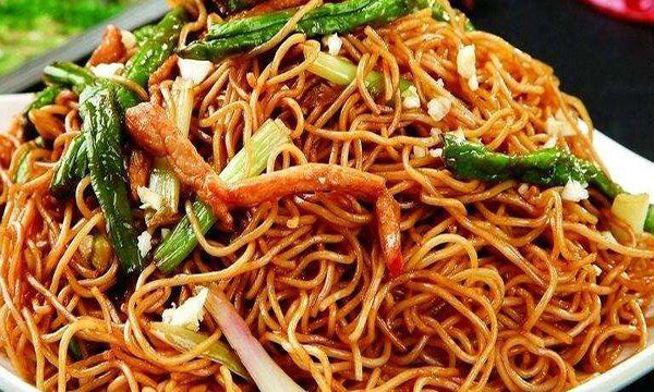 味道额吉铁锅焖面加盟费