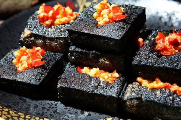 何字坊臭豆腐加盟费