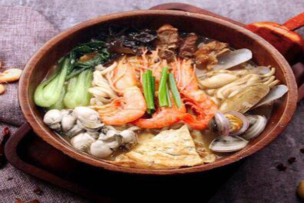 大言不馋海鲜焖面加盟费