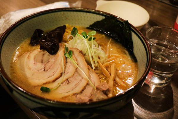 八代目拉面加盟店