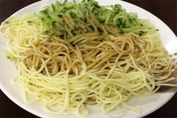 鼎立兄弟拉面加盟费