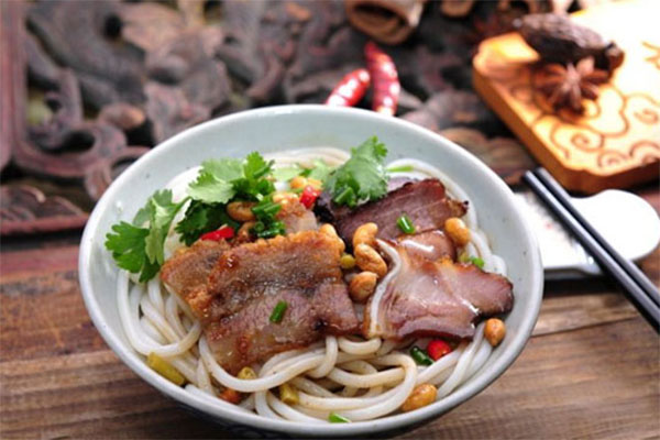 逸品福星桂林卤粉加盟