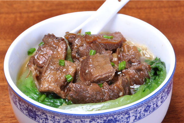 鼎食尚面馆加盟门店