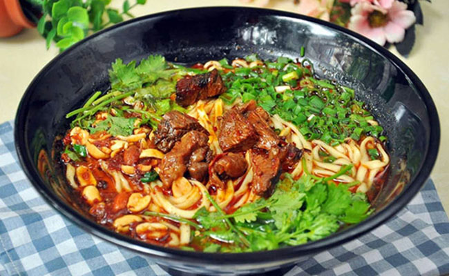 龙乡汇重庆小面加盟费