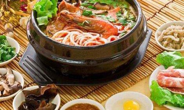 闺米云南过桥米线加盟费