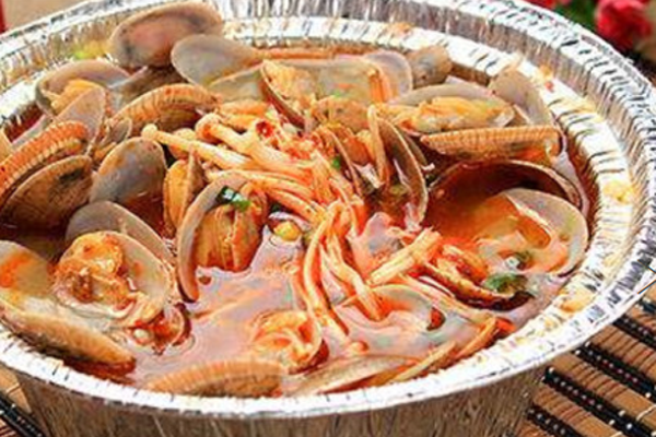 鼎辉花甲米线加盟门店