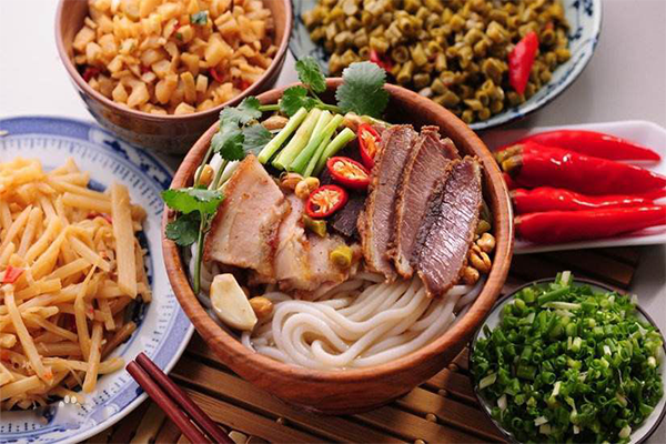 印象甲天下桂林米粉