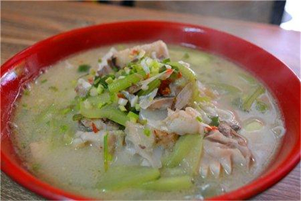 锅小小鲜汤鱼粉加盟门店