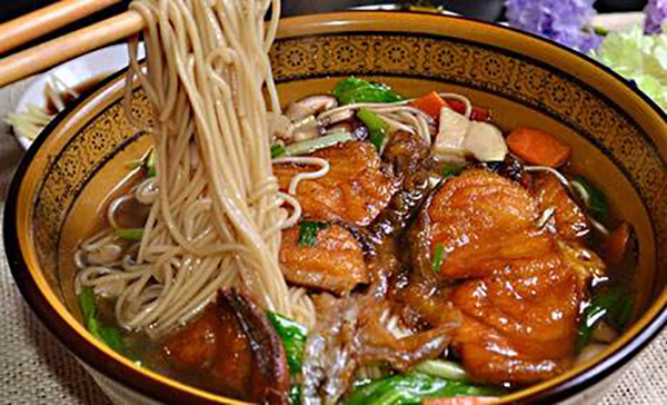 呼啦原汤面馆加盟